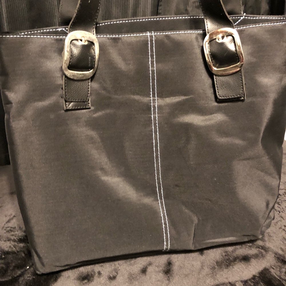 BLACK TOTE BAG